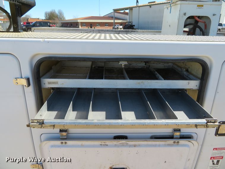 image for item DH0542 2015 Dodge Ram 5500  bucket truck