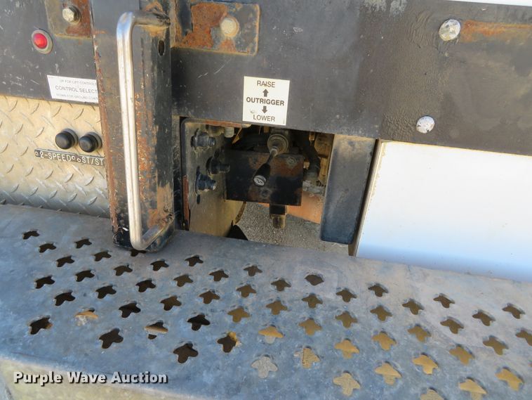 image for item DH0542 2015 Dodge Ram 5500  bucket truck