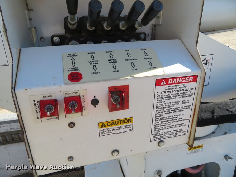 image for item DH0542 2015 Dodge Ram 5500  bucket truck