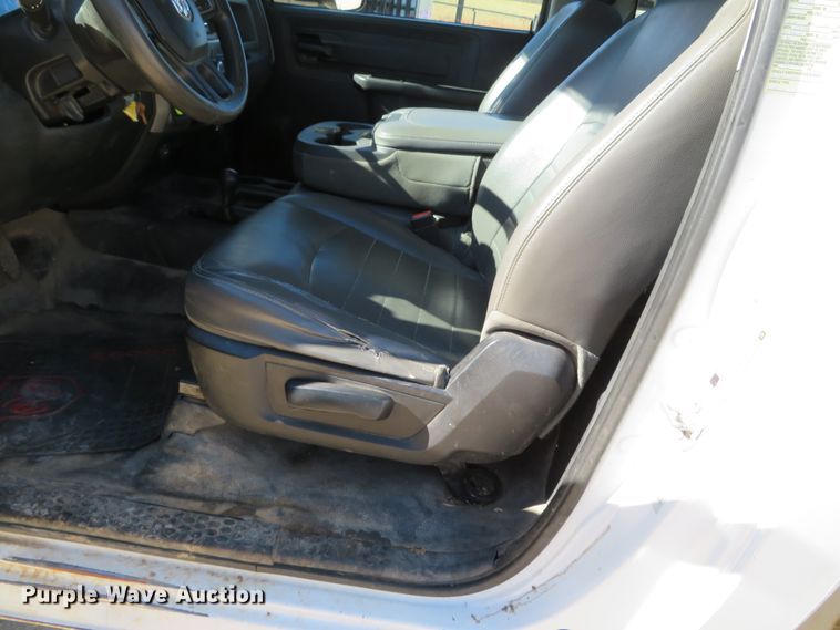 image for item DH0542 2015 Dodge Ram 5500  bucket truck