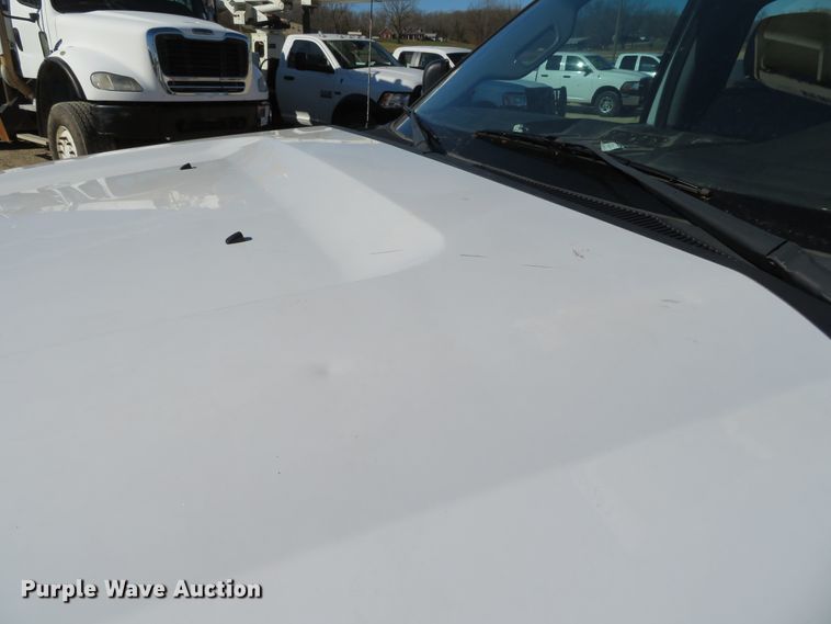 image for item DH0544 2013 Ford F550 Super Duty  bucket truck