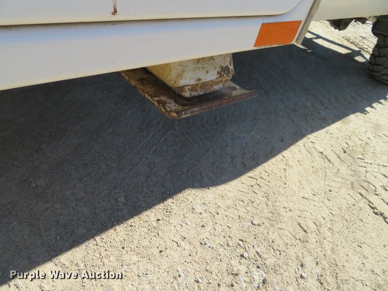 image for item DH0544 2013 Ford F550 Super Duty  bucket truck