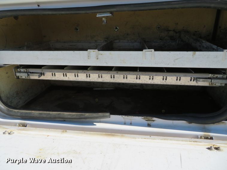 image for item DH0544 2013 Ford F550 Super Duty  bucket truck