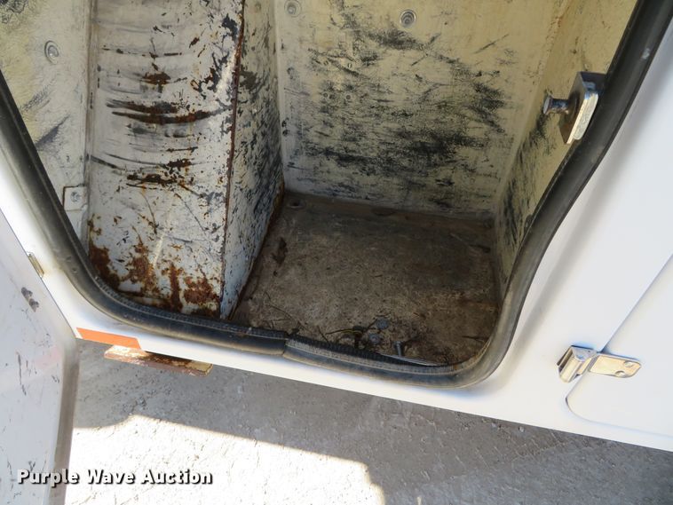 image for item DH0544 2013 Ford F550 Super Duty  bucket truck