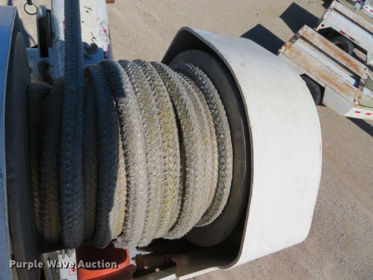 image for item DH0544 2013 Ford F550 Super Duty  bucket truck