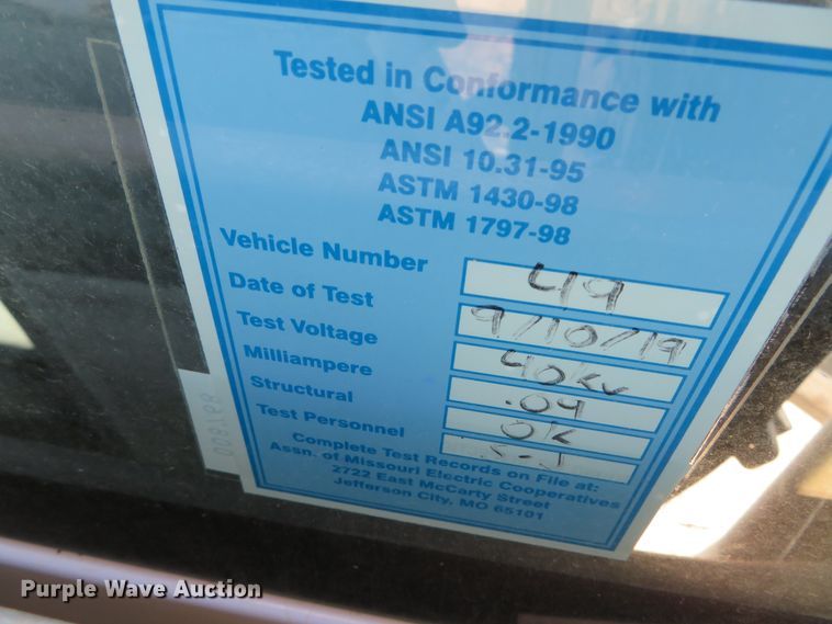 image for item DH0544 2013 Ford F550 Super Duty  bucket truck