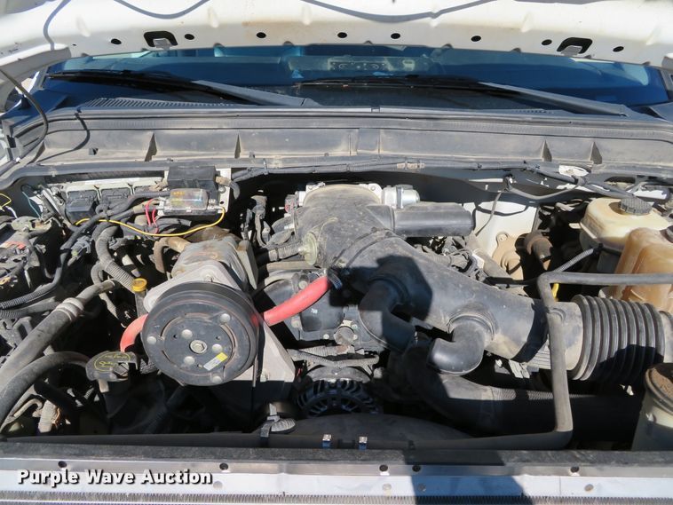 image for item DH0544 2013 Ford F550 Super Duty  bucket truck