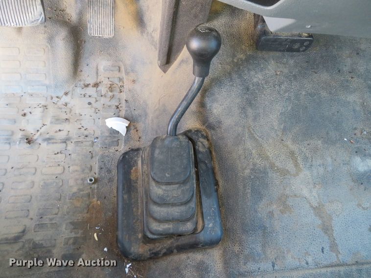 image for item DH0544 2013 Ford F550 Super Duty  bucket truck