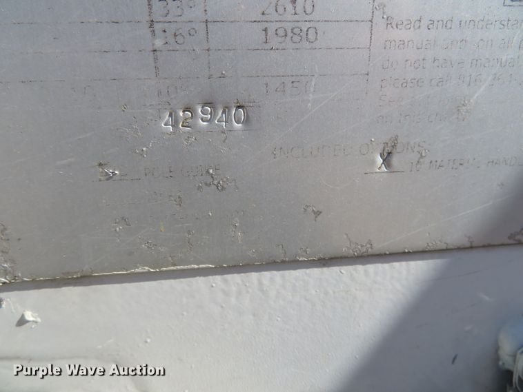 image for item DH0548 2004 Freightliner Business Class M2  digger derrick truck