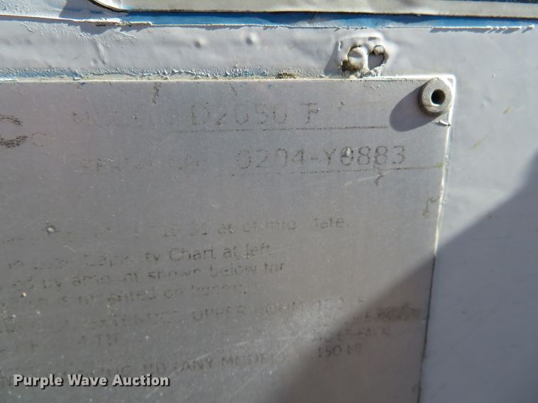 image for item DH0548 2004 Freightliner Business Class M2  digger derrick truck