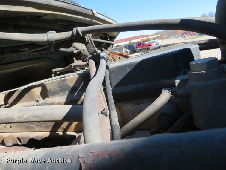 image for item DH0548 2004 Freightliner Business Class M2  digger derrick truck