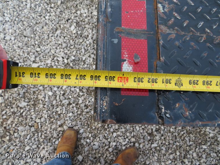 image for item DH0568 2008 Trailerman DHT8420N14 tilt deck utiltiy trailer