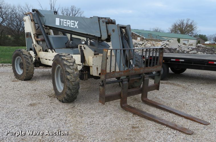 image for item DH0569 2006 Terex TH842C  telehandler