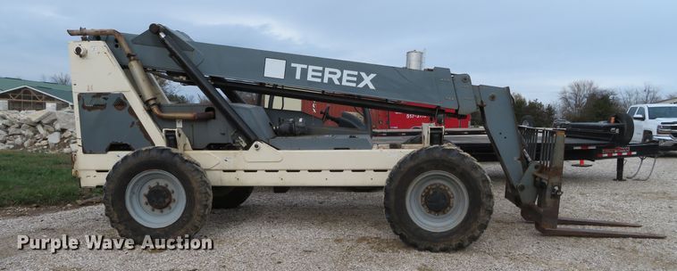 image for item DH0569 2006 Terex TH842C  telehandler