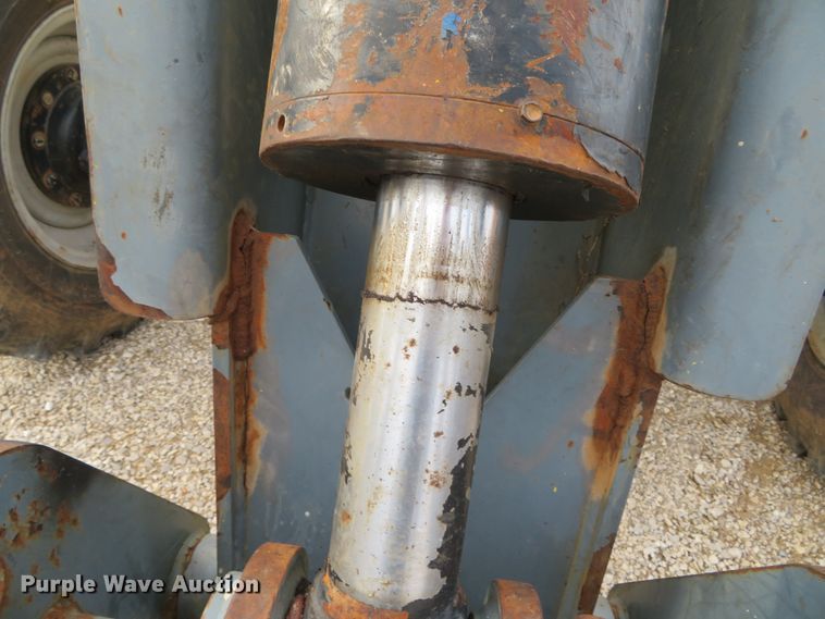 image for item DH0569 2006 Terex TH842C  telehandler