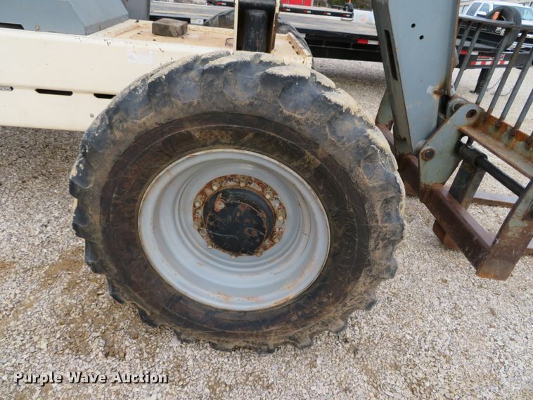 image for item DH0569 2006 Terex TH842C  telehandler