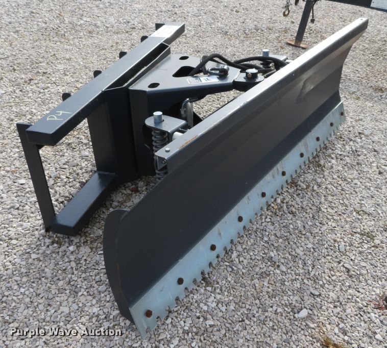 image for item DH0573 JCT skid steer blate