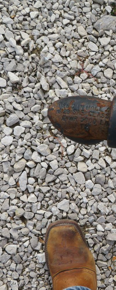 image for item DH0574 Generac MLT6S  light plant