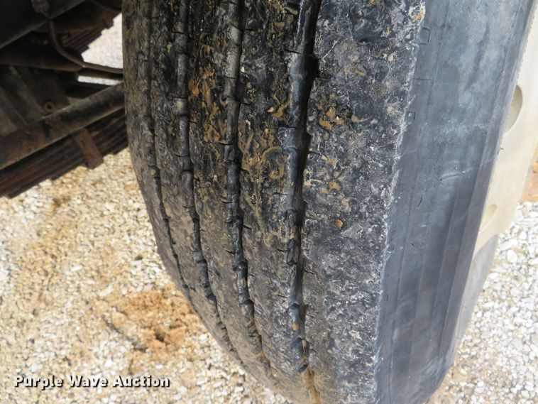 image for item DH0576 2007 Sterling LT8500  dump truck