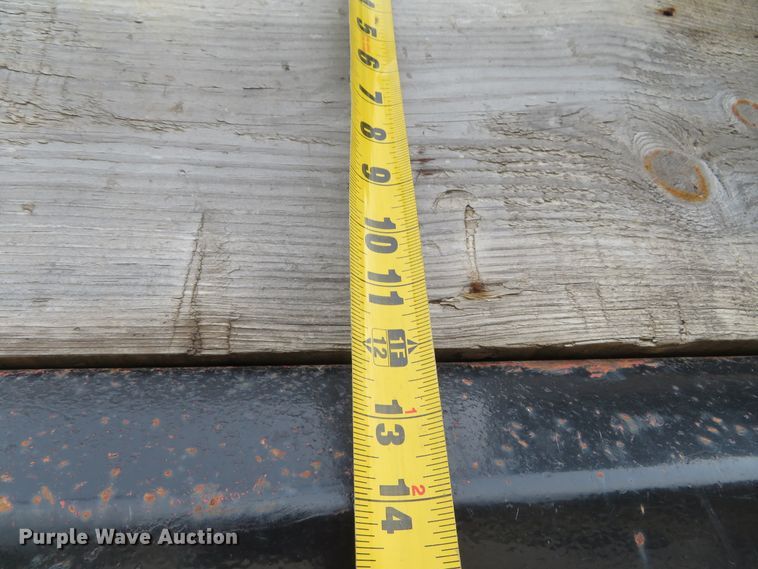 image for item DH0576 2007 Sterling LT8500  dump truck