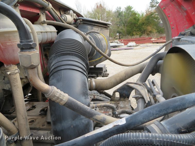 image for item DH0576 2007 Sterling LT8500  dump truck