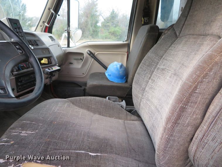 image for item DH0576 2007 Sterling LT8500  dump truck