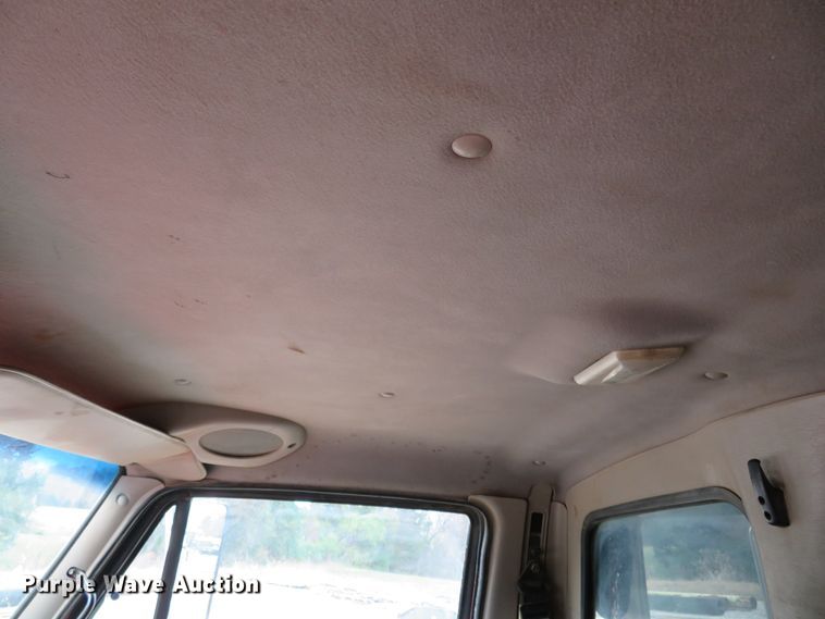 image for item DH0576 2007 Sterling LT8500  dump truck