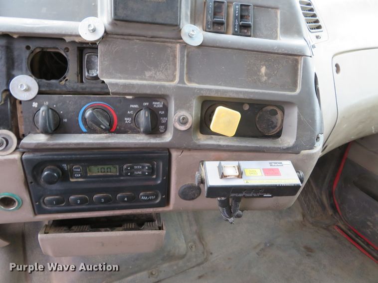 image for item DH0576 2007 Sterling LT8500  dump truck