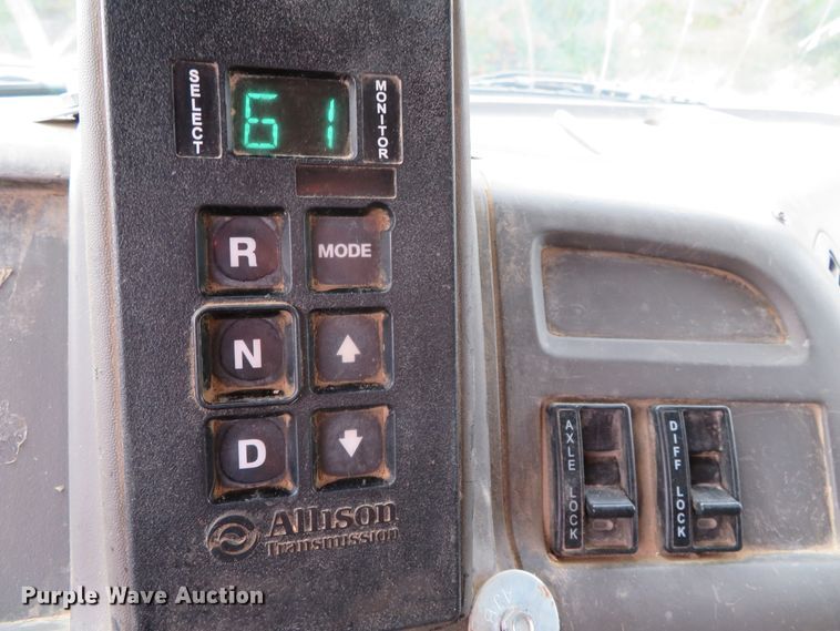 image for item DH0576 2007 Sterling LT8500  dump truck