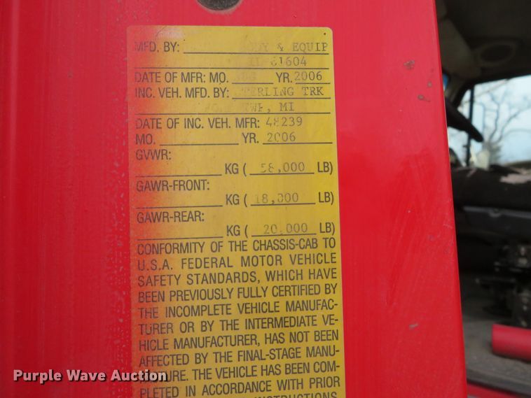 image for item DH0576 2007 Sterling LT8500  dump truck