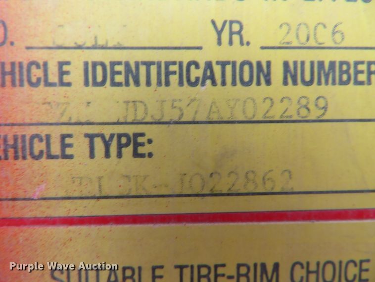 image for item DH0576 2007 Sterling LT8500  dump truck