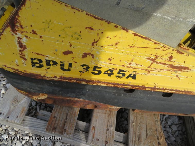 image for item DH0578 Wacker BPU3545A  walk behind compactor