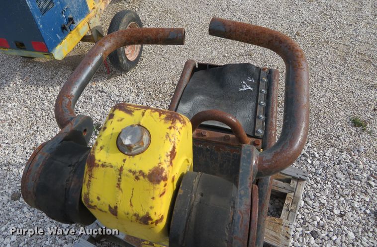 image for item DH0578 Wacker BPU3545A  walk behind compactor