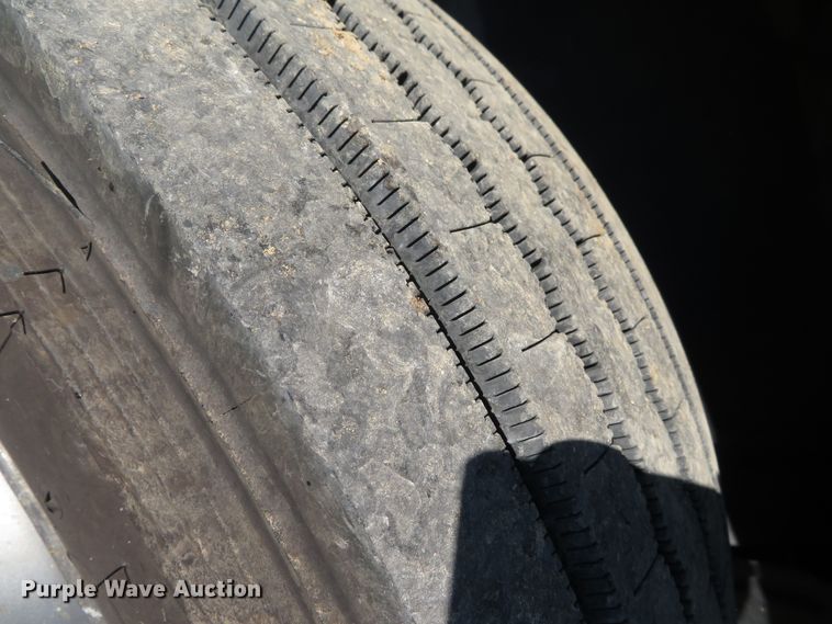 image for item DH0590 2007 Chevrolet C5500  service truck with crane