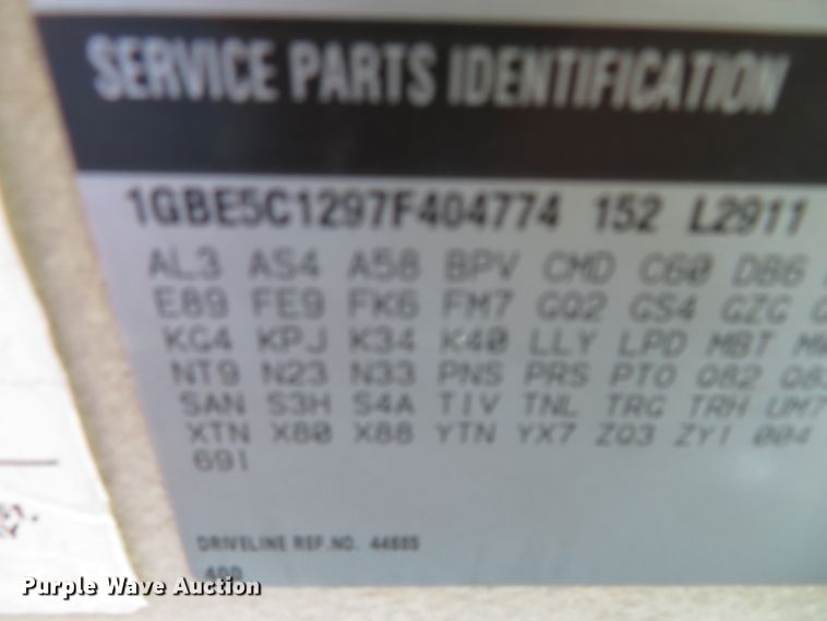 image for item DH0590 2007 Chevrolet C5500  service truck with crane