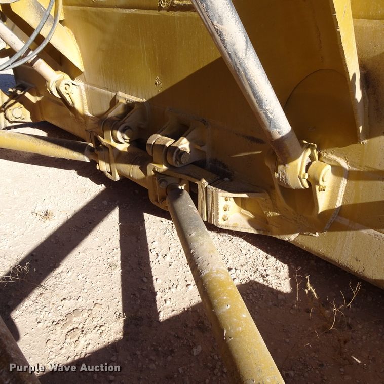 image for item DI0794 1972 Caterpillar D9G  dozer