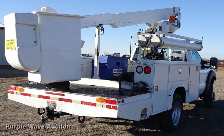 image for item DI0795 2011 Ford F450 Super Duty  bucket truck