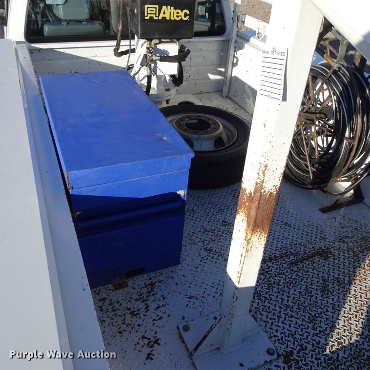 image for item DI0795 2011 Ford F450 Super Duty  bucket truck