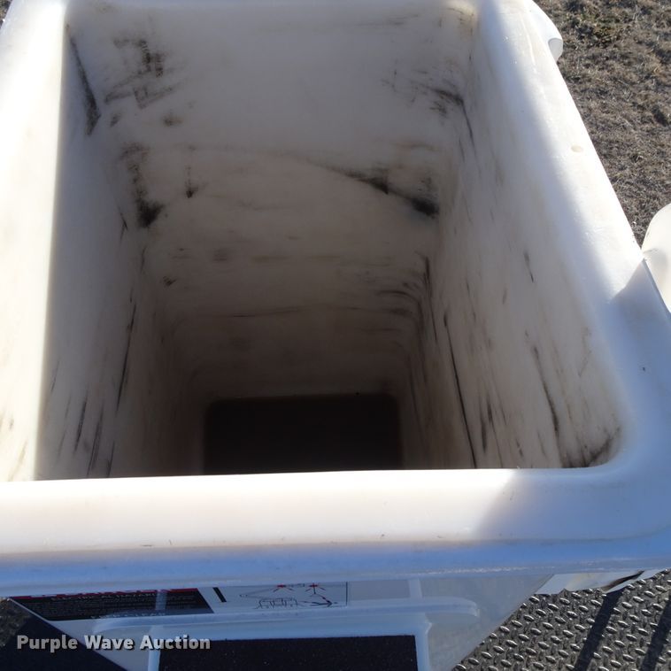 image for item DI0795 2011 Ford F450 Super Duty  bucket truck