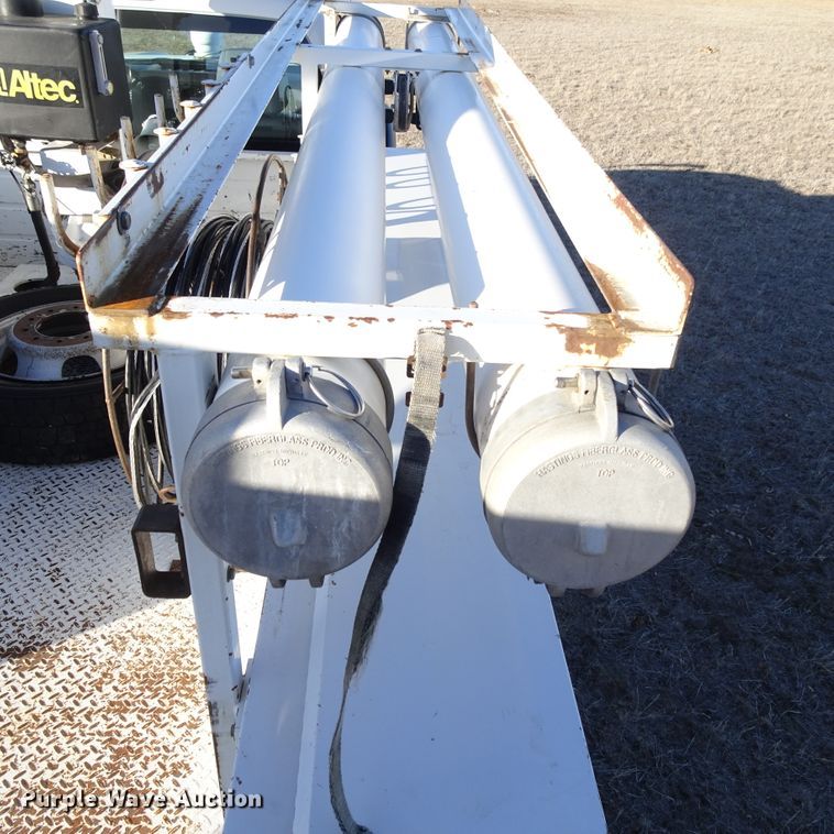 image for item DI0795 2011 Ford F450 Super Duty  bucket truck