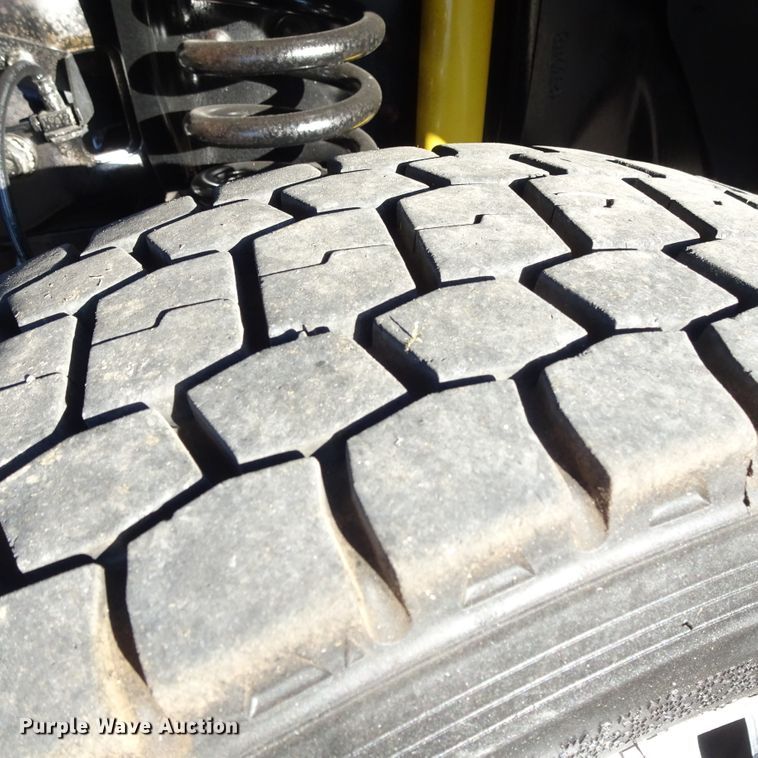 image for item DI0795 2011 Ford F450 Super Duty  bucket truck