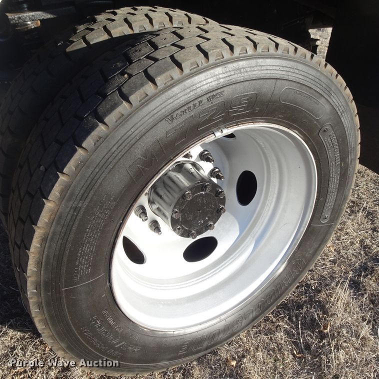 image for item DI0795 2011 Ford F450 Super Duty  bucket truck