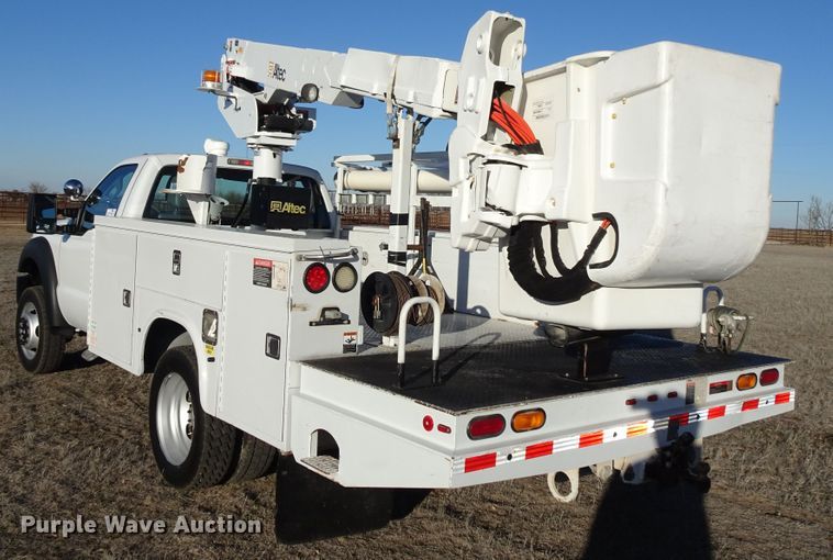 image for item DI0796 2011 Ford F450 Super Duty  bucket truck
