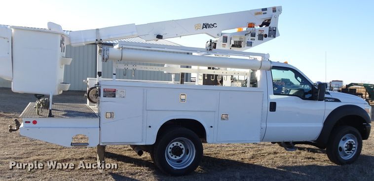 image for item DI0796 2011 Ford F450 Super Duty  bucket truck