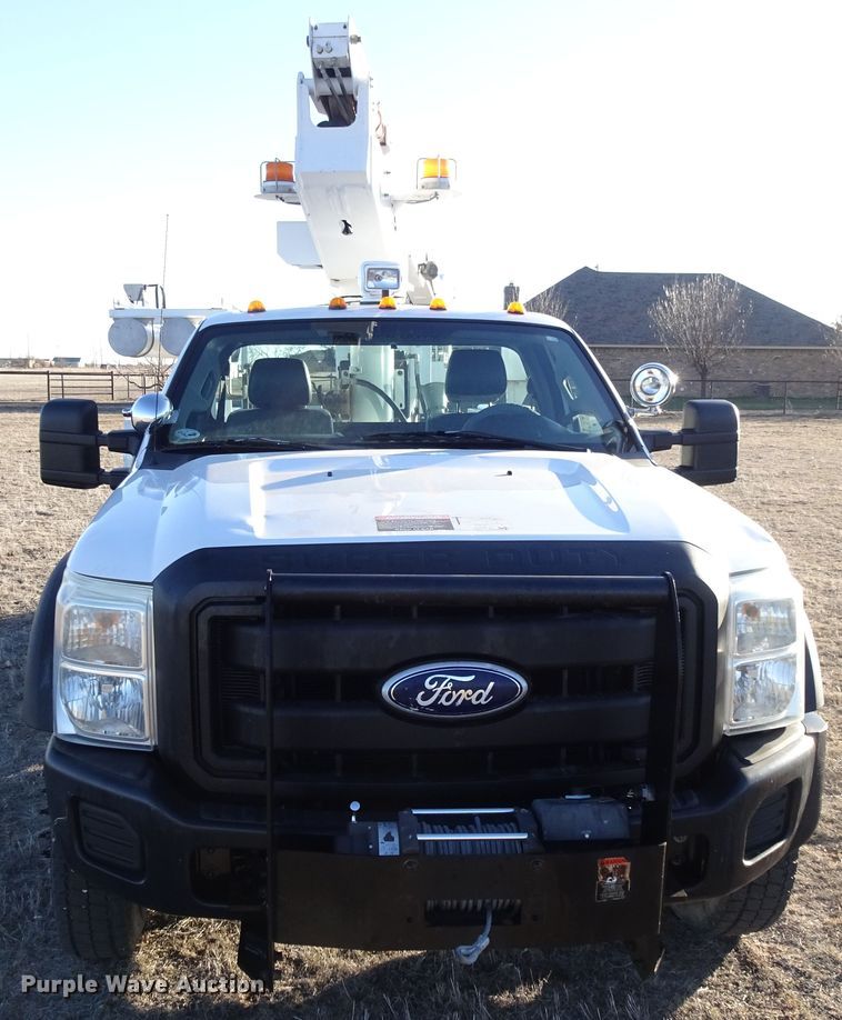 image for item DI0796 2011 Ford F450 Super Duty  bucket truck