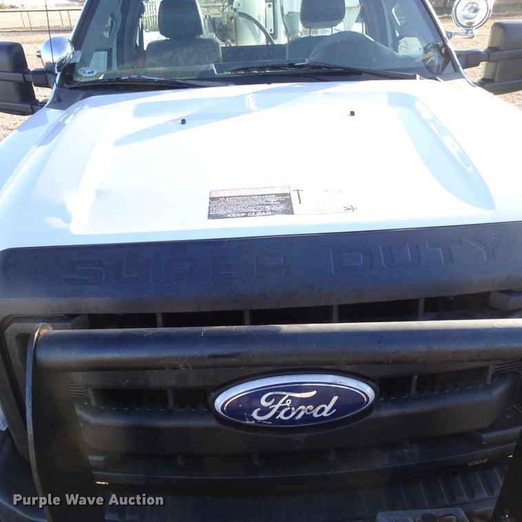 image for item DI0796 2011 Ford F450 Super Duty  bucket truck