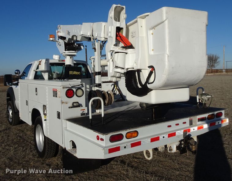 image for item DI0796 2011 Ford F450 Super Duty  bucket truck