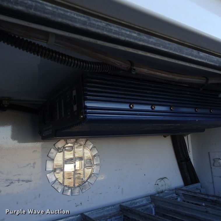 image for item DI0796 2011 Ford F450 Super Duty  bucket truck