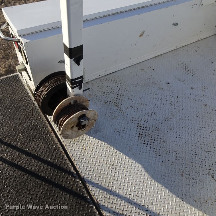 image for item DI0796 2011 Ford F450 Super Duty  bucket truck