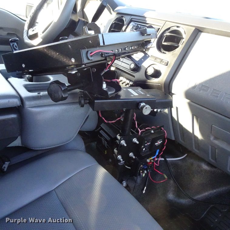 image for item DI0796 2011 Ford F450 Super Duty  bucket truck